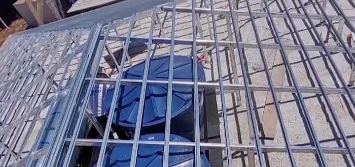 Estrutura em perfil galvanizado
